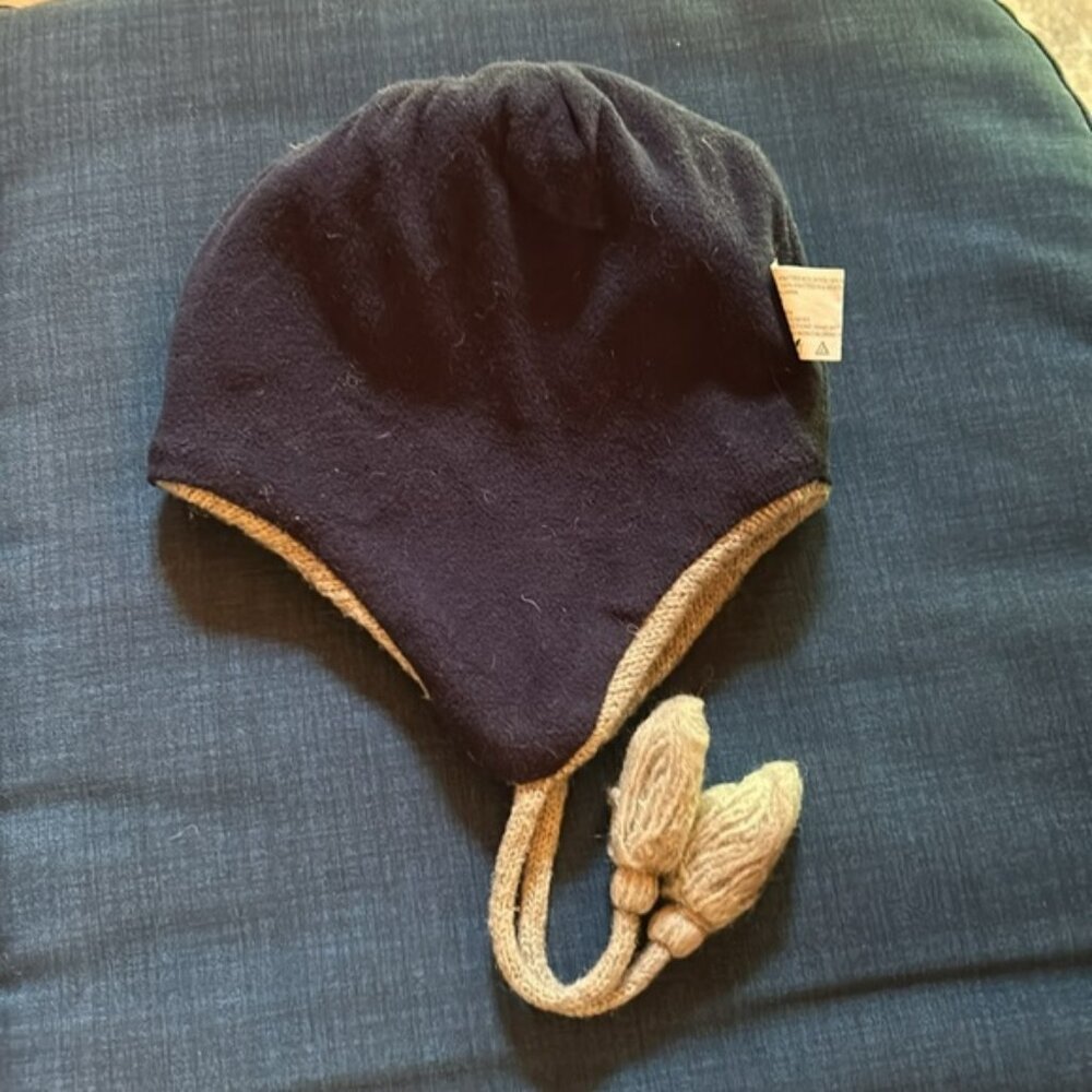 New black Celine hat never worn TRIOMPHE BASEBALL CAP IN COTTON Black size M